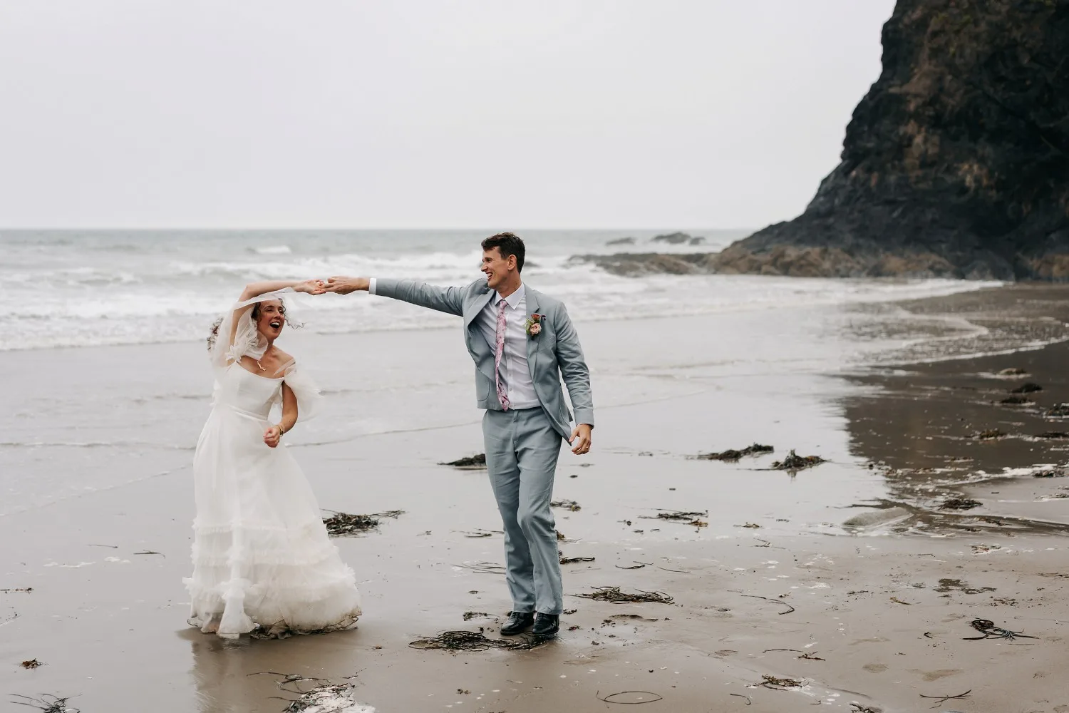 Pembrokeshire Wedding | Emily and Louis